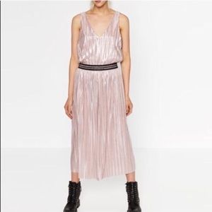Zara Metallic Pink Pleated Top